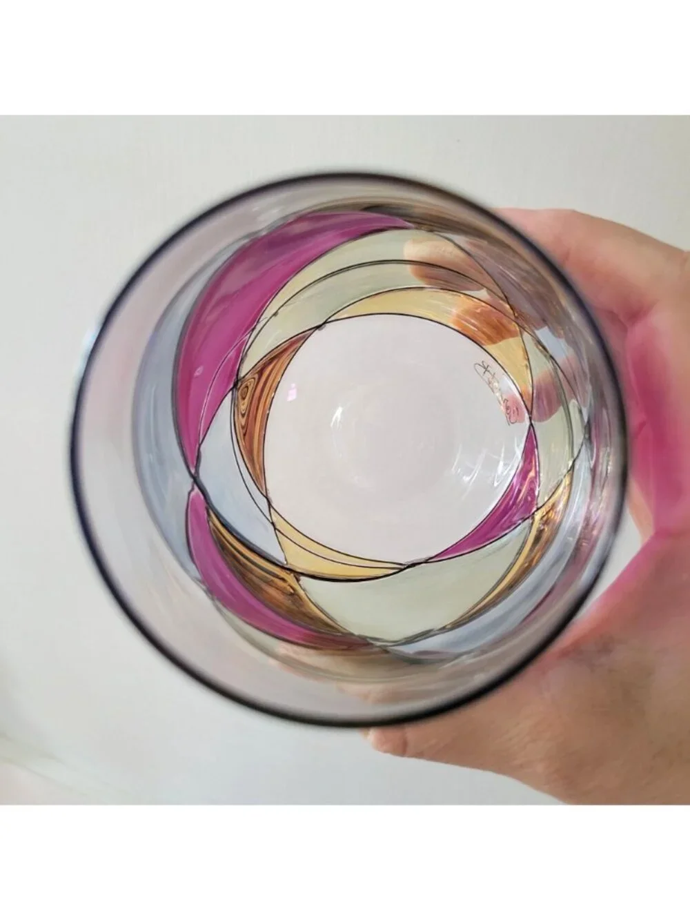 Cornet Barcelona Sagrada Handpainted Stemless Wine Glass Multicolor Geometric